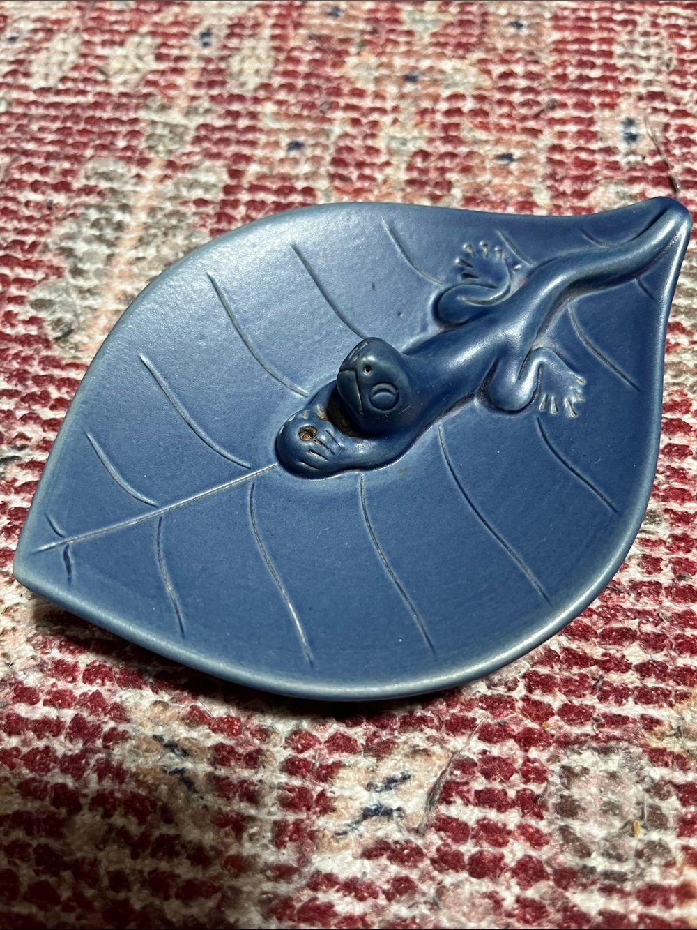 Blue Ceramic lizard on a leaf Incense Holder